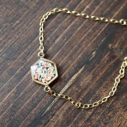 Coral Queen Anne's Lace Bracelet /..
