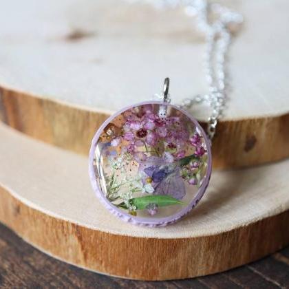 Sweetmeadow Necklace / Preserved Fl..
