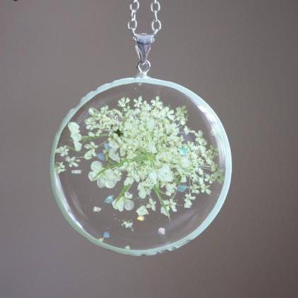 Queen Anne's Lace Necklace / Real..