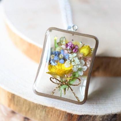 Wildflower Bouquet Necklace / Real ..