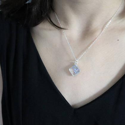 Forget Me Not Necklace / Dainty Nature Jewelry /..