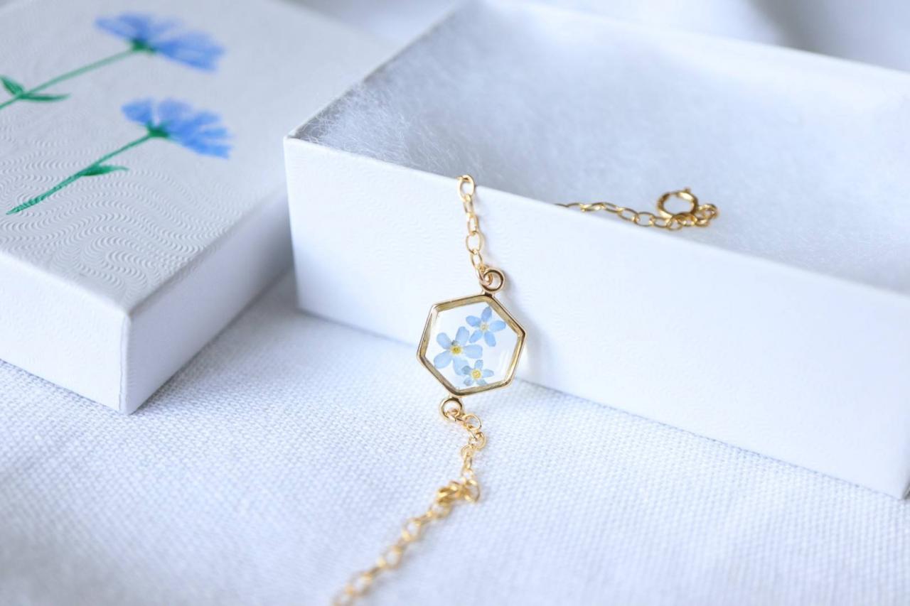 Forget-me-not Bracelet / Real Flower Bracelet / 14k Gold Filled Chain / Adorable Gift For Her