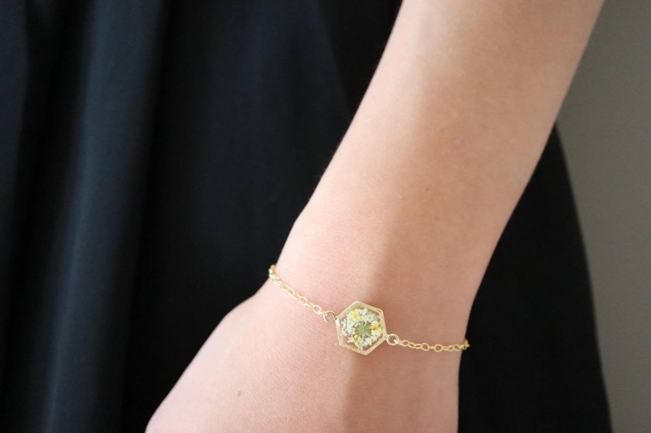 Queen Anne's Lace Bracelet / Preserved Flower Jewelry / 14k Goid Filled Chain / Gift For Her