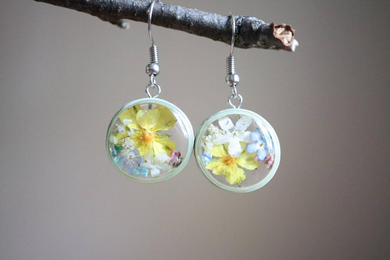 Wildflower Earrings / Lovely Gifts For Her / Handmade Resin Jewelry / Real Flower Jewelry
