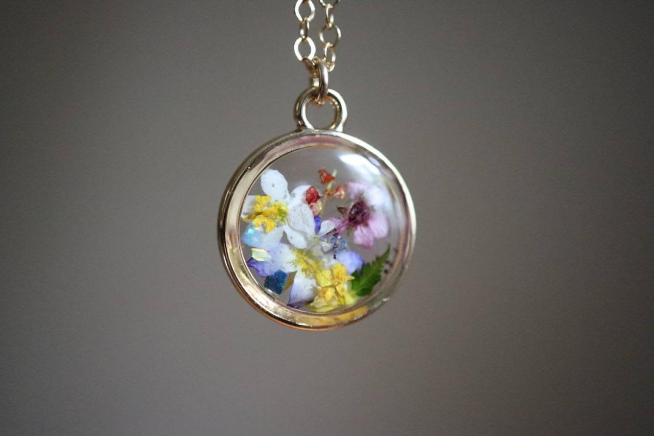 Assorted Wildflower Necklace / Botanical Jewelry / Gift For Her / 14k Gold Filled Chain