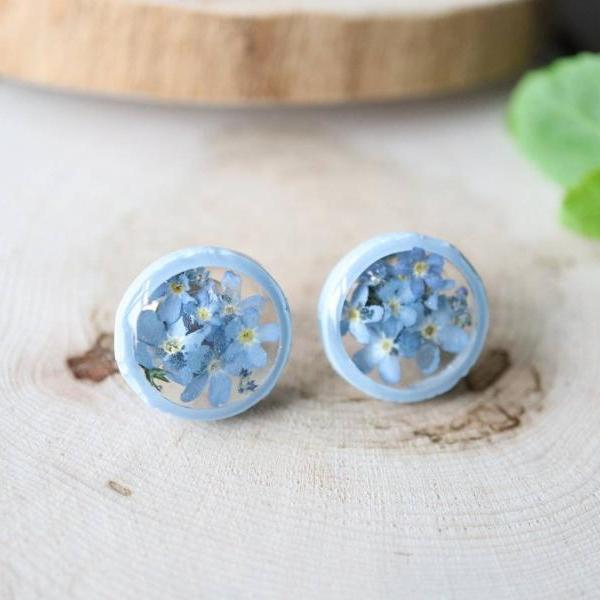 Forget-me-not Stud Earrings / Lovely Gifts For Her / Handmade Resin Jewelry / Botanical Jewelry